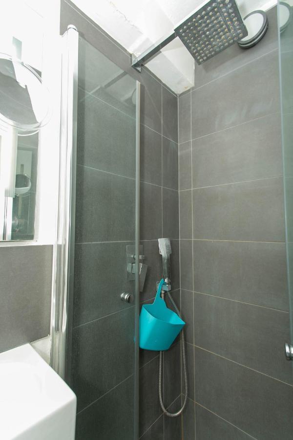 Apartment Studio Champs Elysees - Arc De Triomphe Paris